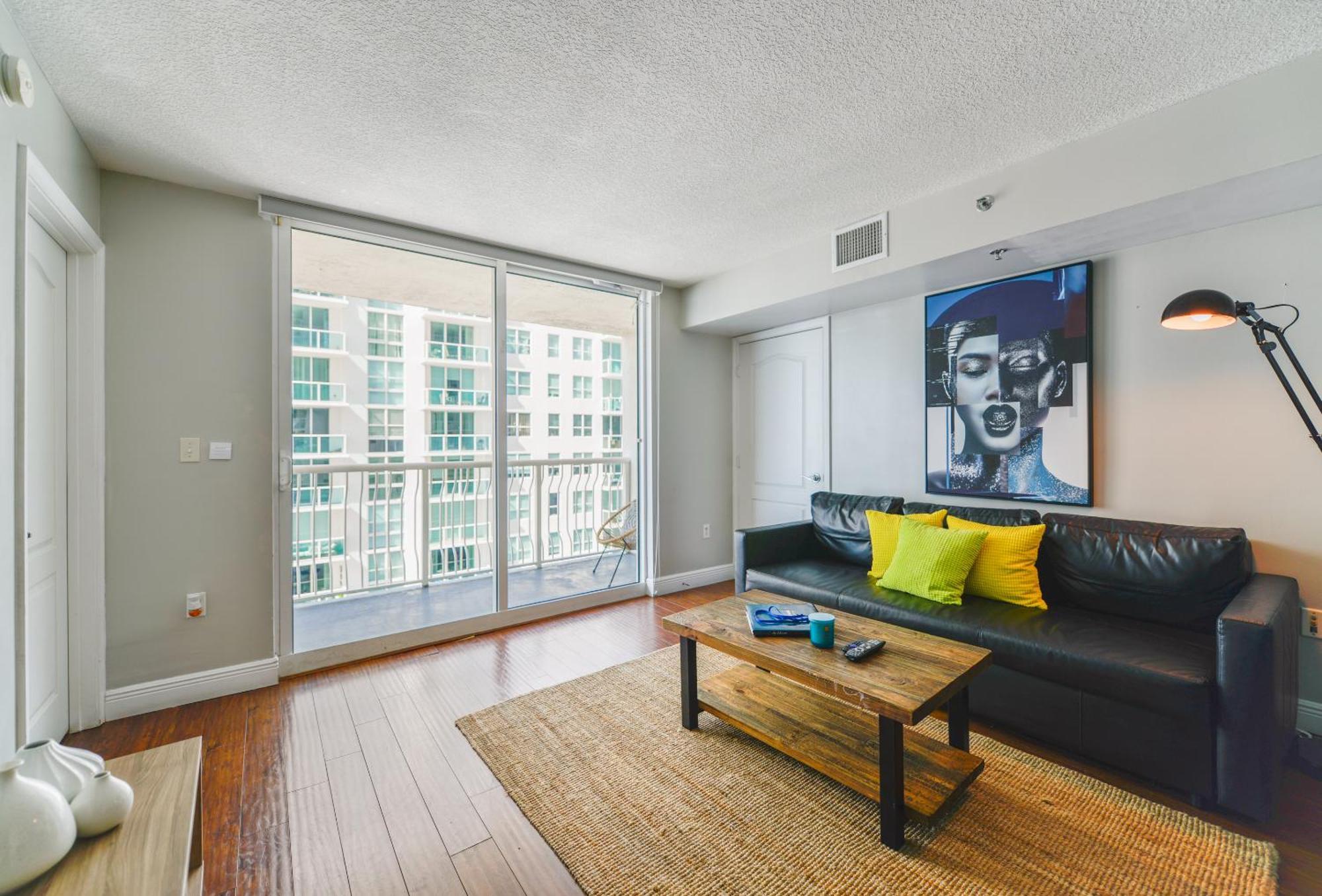 Amazing 3 Bedroom Condo At Brickell With Pool Miami Eksteriør bilde