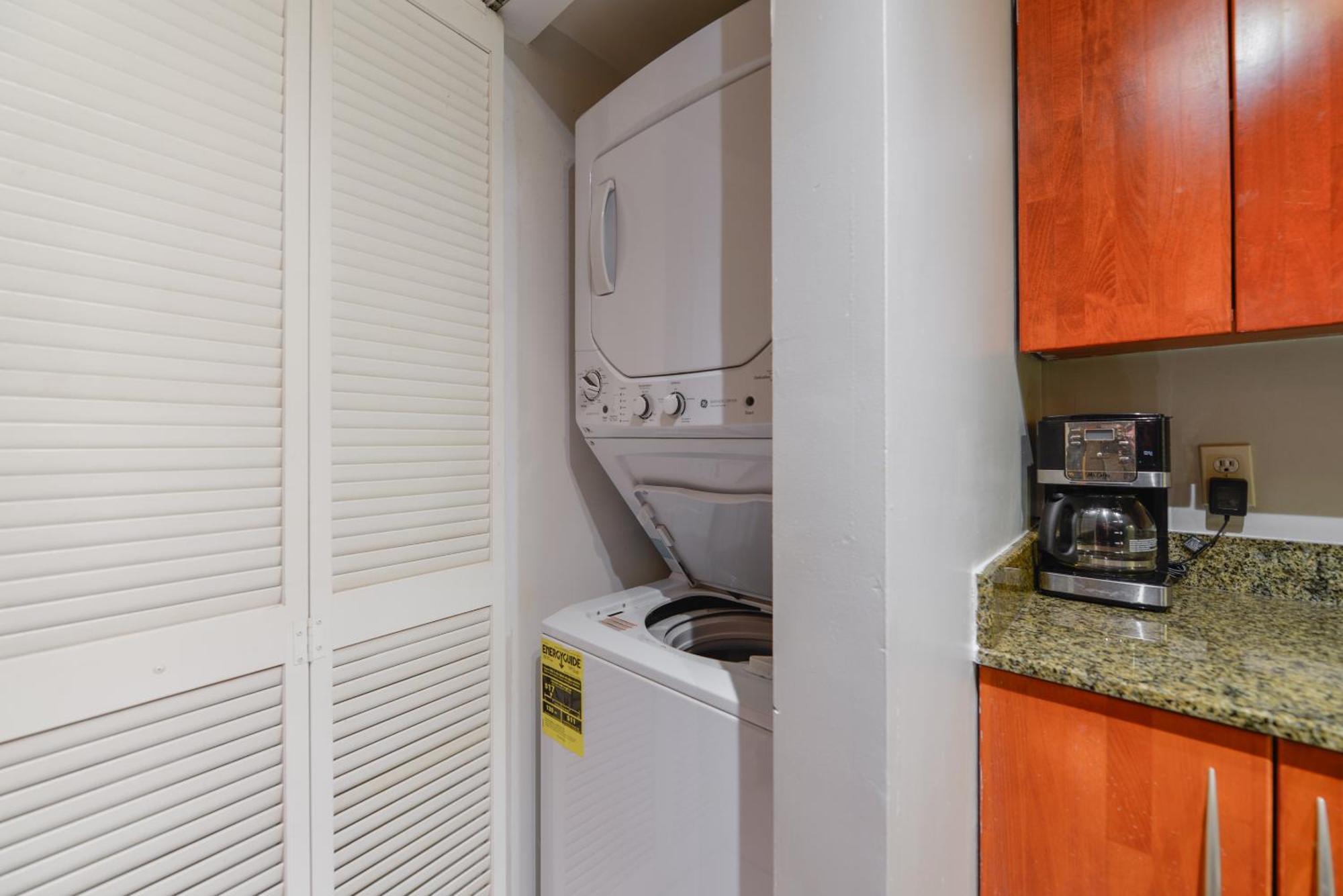 Amazing 3 Bedroom Condo At Brickell With Pool Miami Eksteriør bilde